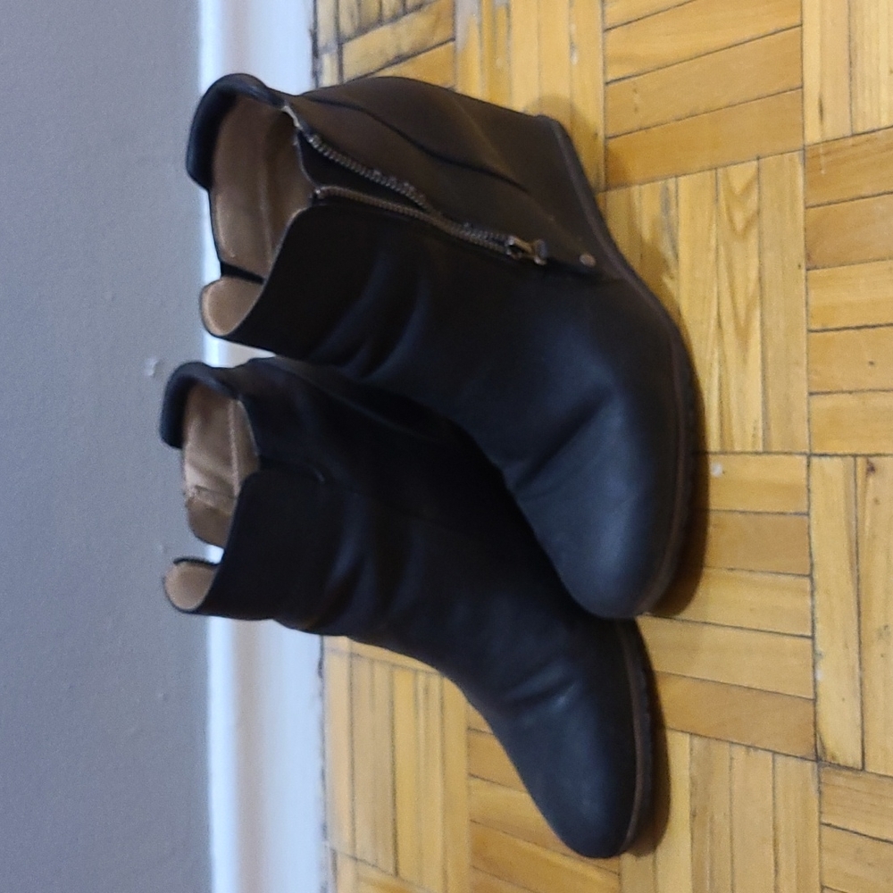 Naturalizer Wedge Bootie